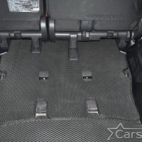 Коврики текстильные на Toyota Noah-Voxy II пр.руль (2007-2015) 2 ряд - без прохода