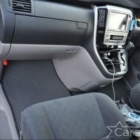 Коврики текстильные на Toyota Alphard I пр.руль (2002-2008)