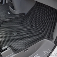 Коврики текстильные на Hyundai Staria 7 мест (2021->)