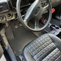 Коврики текстильные на Lada (ВАЗ) 2121 (4x4) Niva Urban (Bronto) (2020->) рестайл